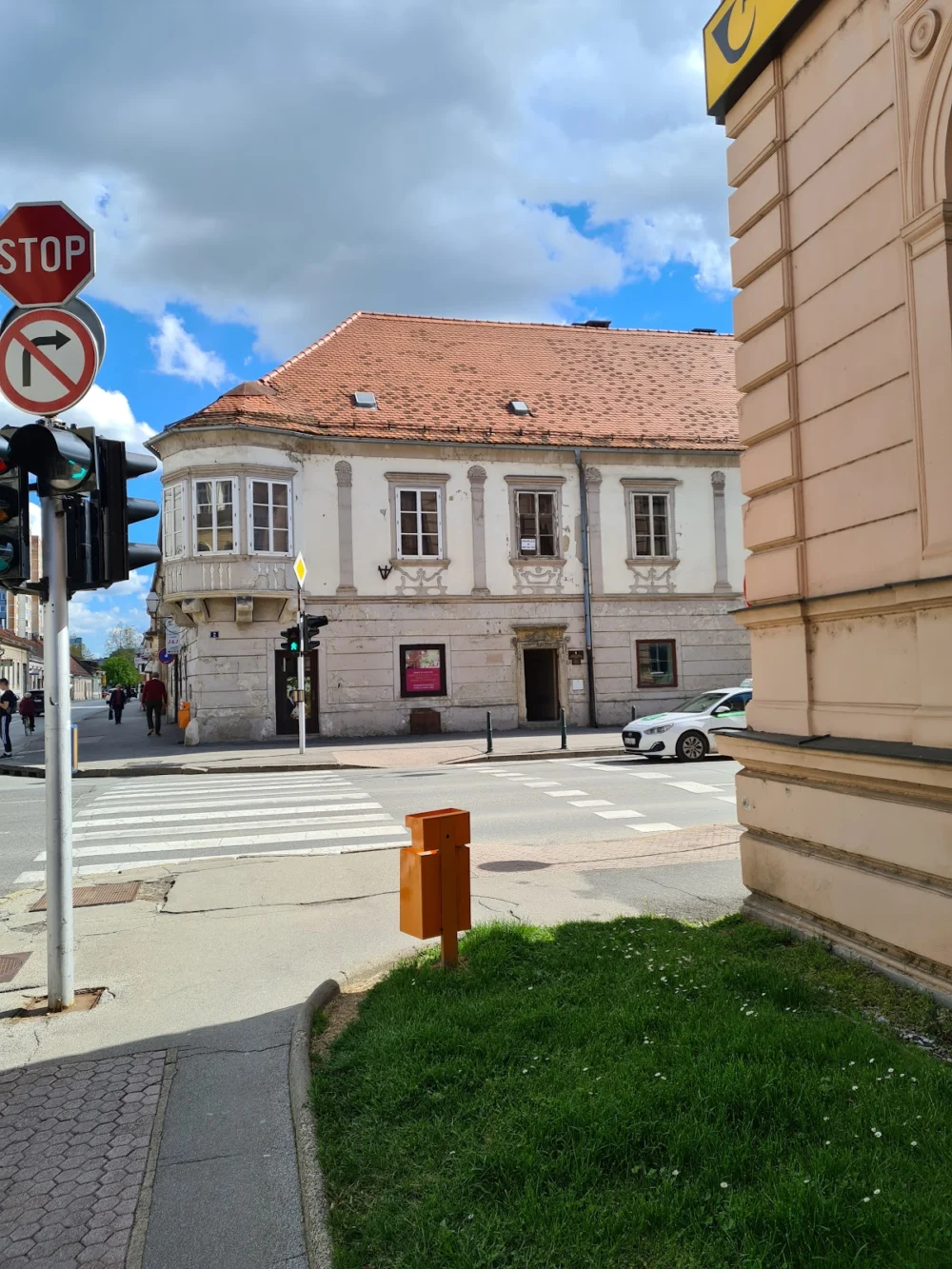 Javni bilježnik Andreja Levatić Marin